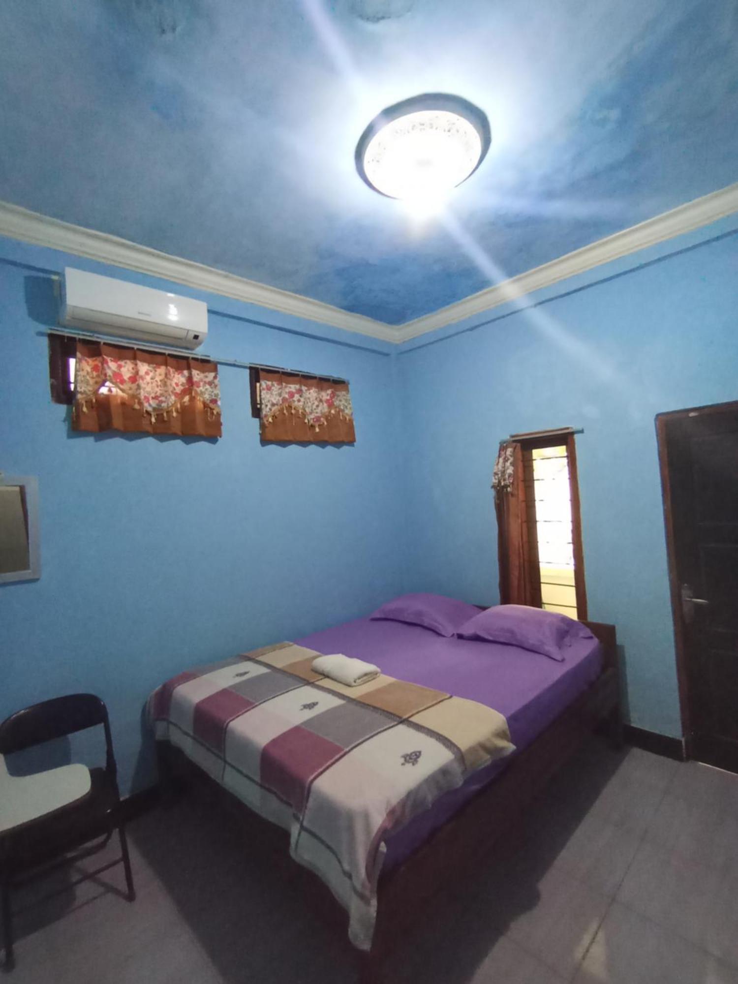 Pedek Homestay Praya Exterior photo